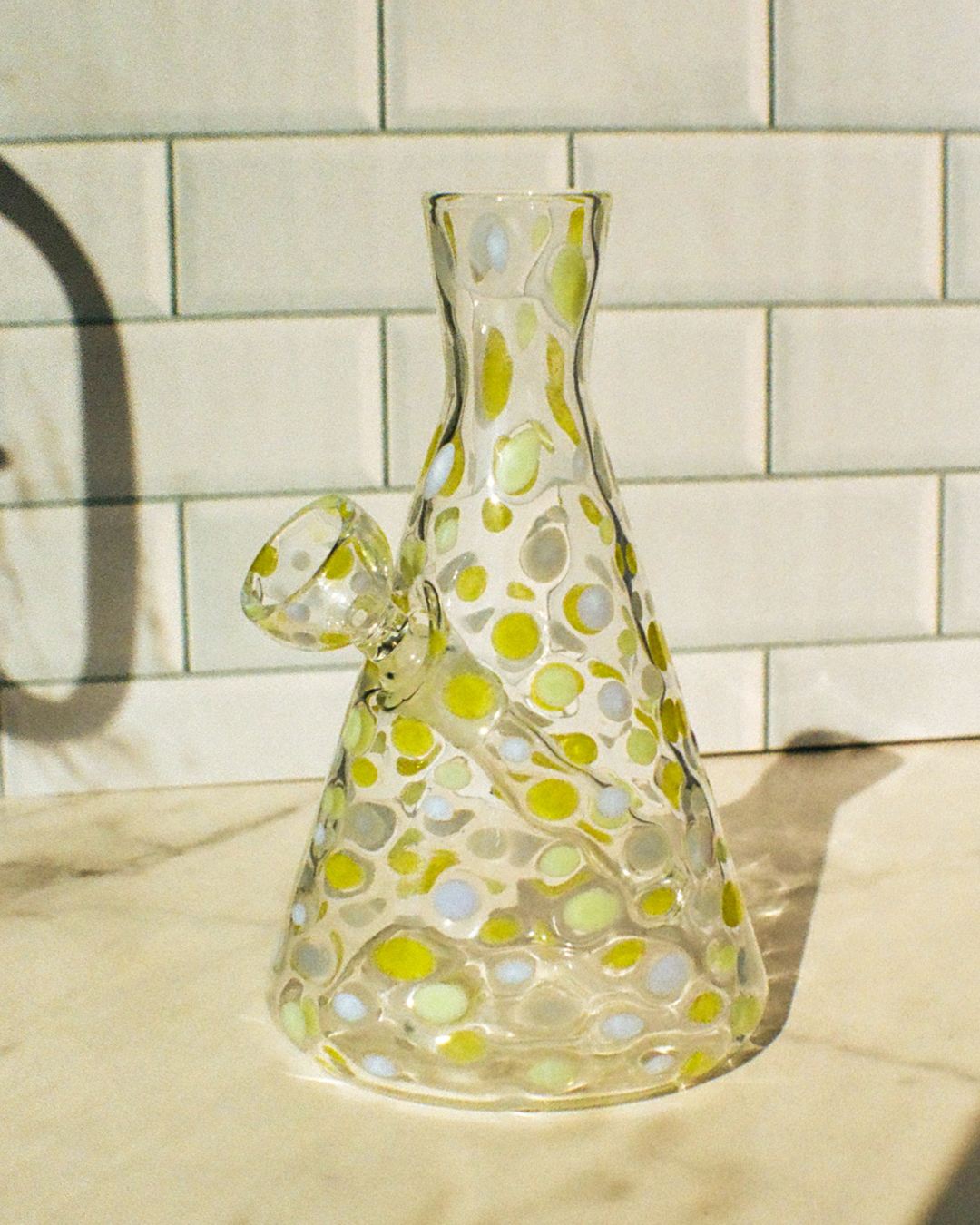 Good Day Smoking Vase in Petal